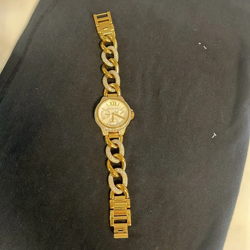 Michale Kors Gold Watch CamilleChain - Picture 7 of 8